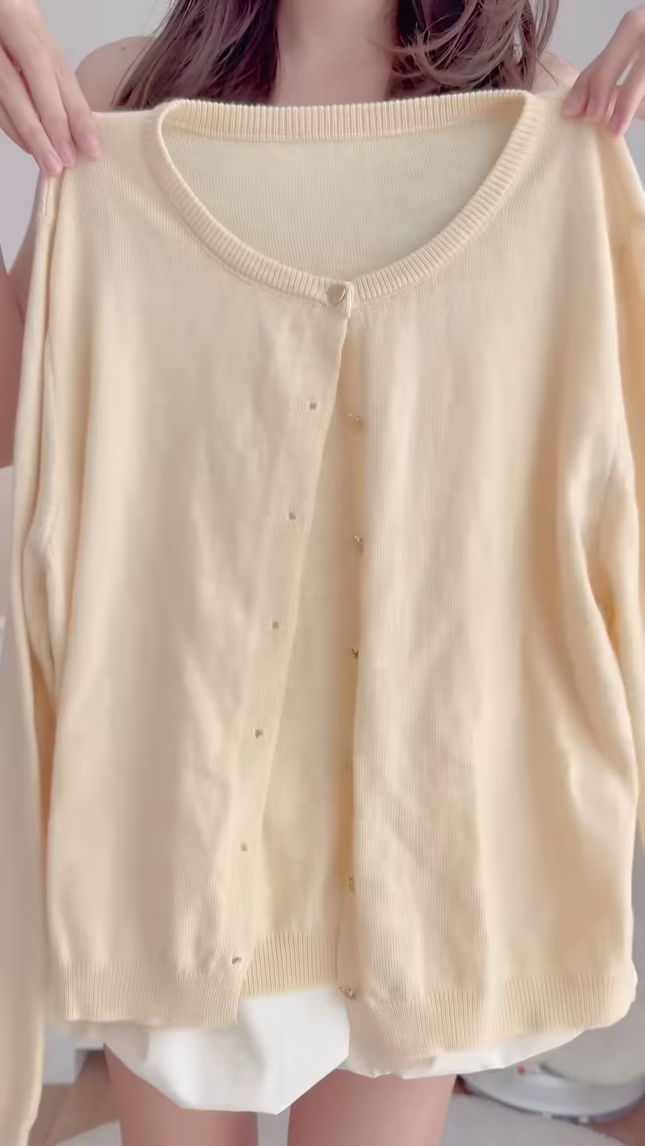 Pastel Knitwear Collection 🧶🎀 With Bow Buttons, Zip Charm & Ribbed Texture – Purple, Blue & Pink Variants