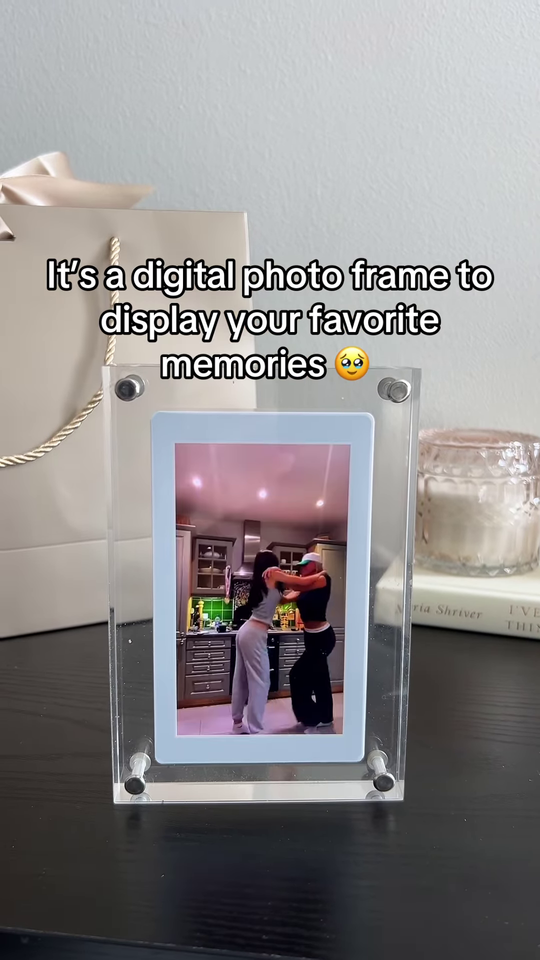 Modern Acrylic Digital Photo Frame with HD IPS Display – Replay Your Favorite Memories in Motion