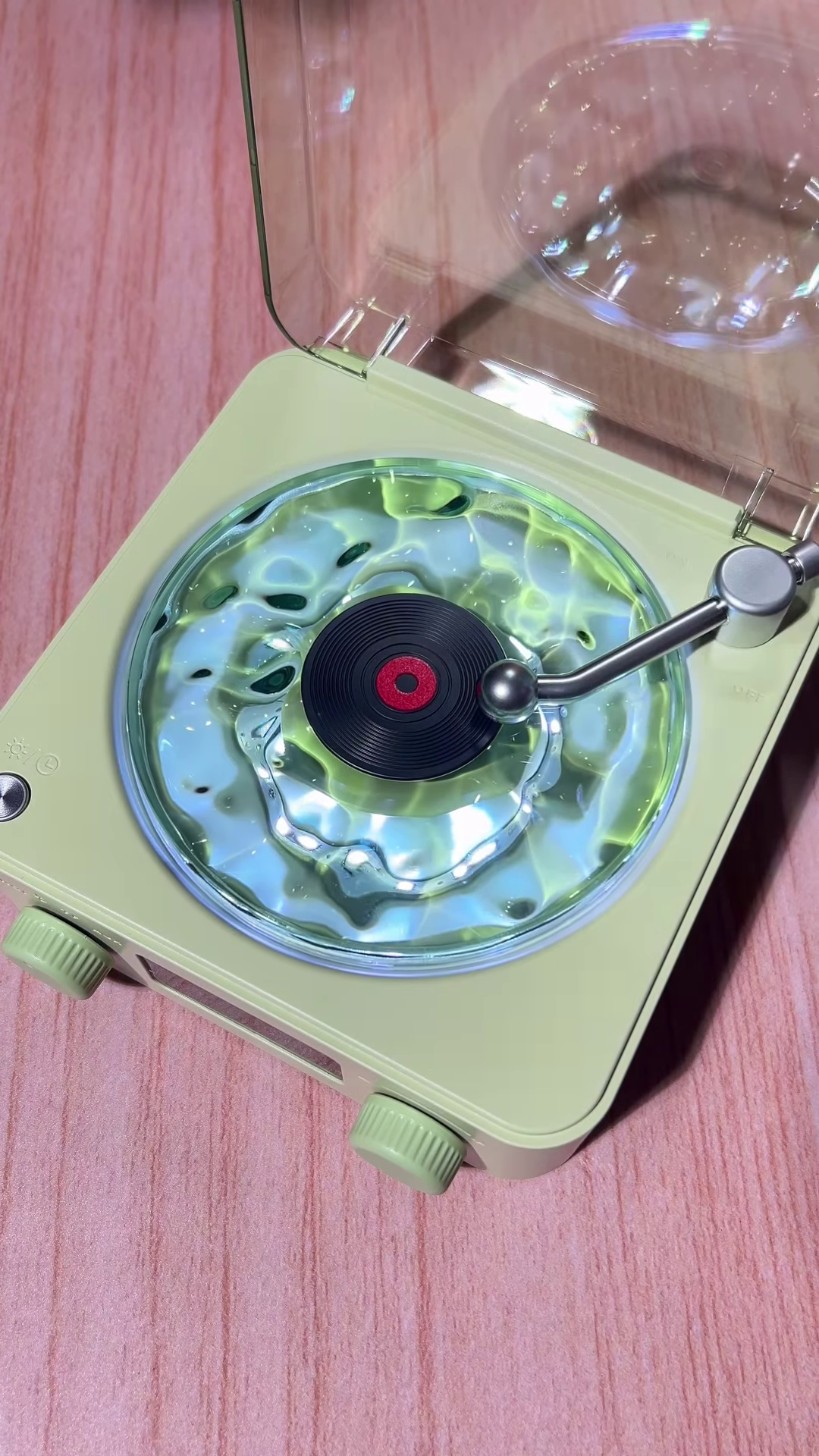 Retro Vinyl-Style Bluetooth Speaker with Mesmerizing Sea Wave Ambient Lighting – Vintage Turntable Design with Dynamic Water Ripple Effects