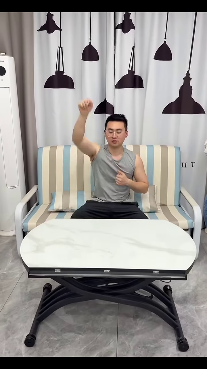 🛋️➡️🛏️ The Sofa That Transforms into a Bed – Comfort & Function in One! 🌟