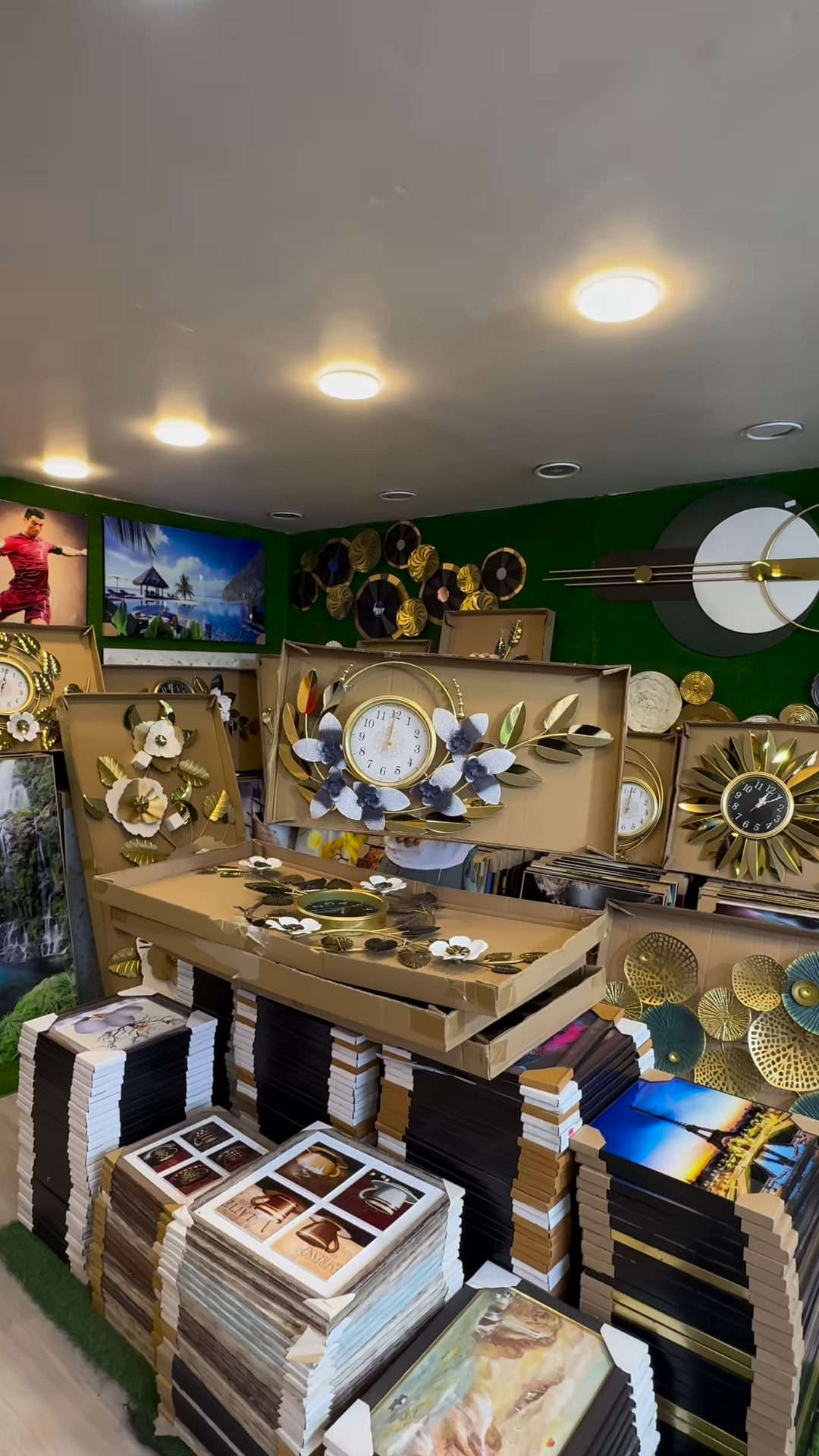 🕒🌸 Timeless Art: Elevate Your Home with Statement Clocks & Kinetic Design! ✨