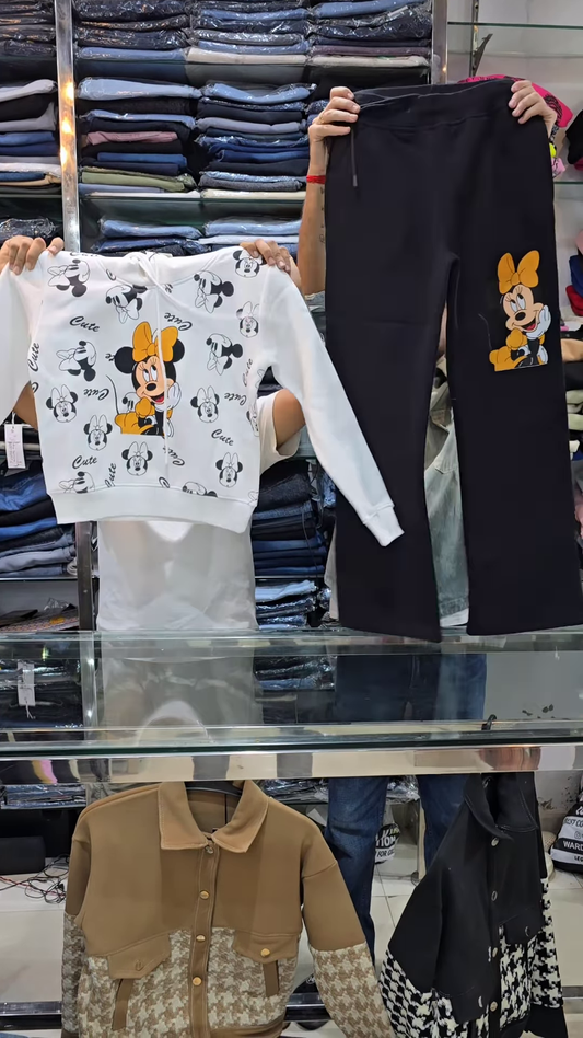 Cozy Cartoon Hoodie & Jogger Set – Cute, Comfy, and Ready for Winter ❄️🧸