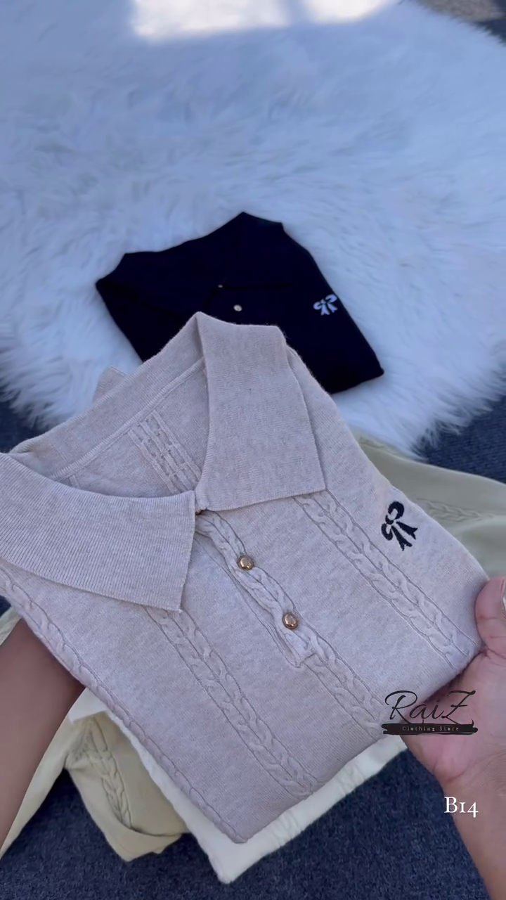 Cable-Knit Polo Sweater Top – Chic, Soft and Effortlessly Elegant ✨🧶