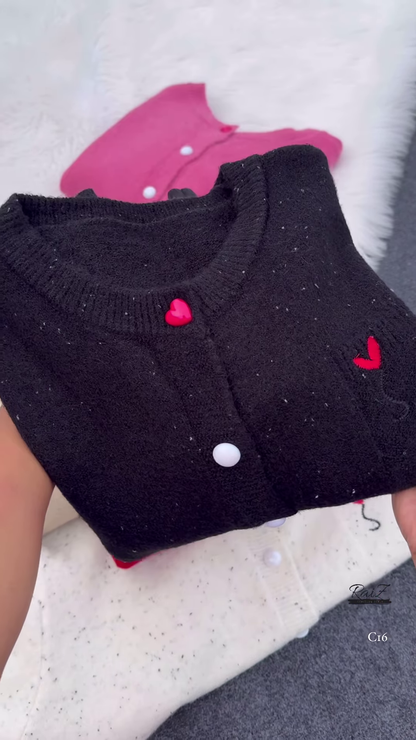 Speckled Heart Button Cardigan – Cute, Cozy, and Effortlessly Stylish ❤️🧶
