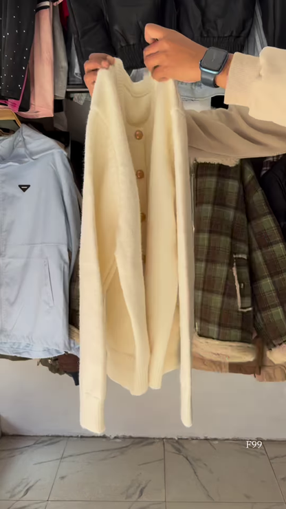 Black Floral Embroidered Button Cardigan – Luxe, Versatile, and Effortlessly Elegant 🌼✨