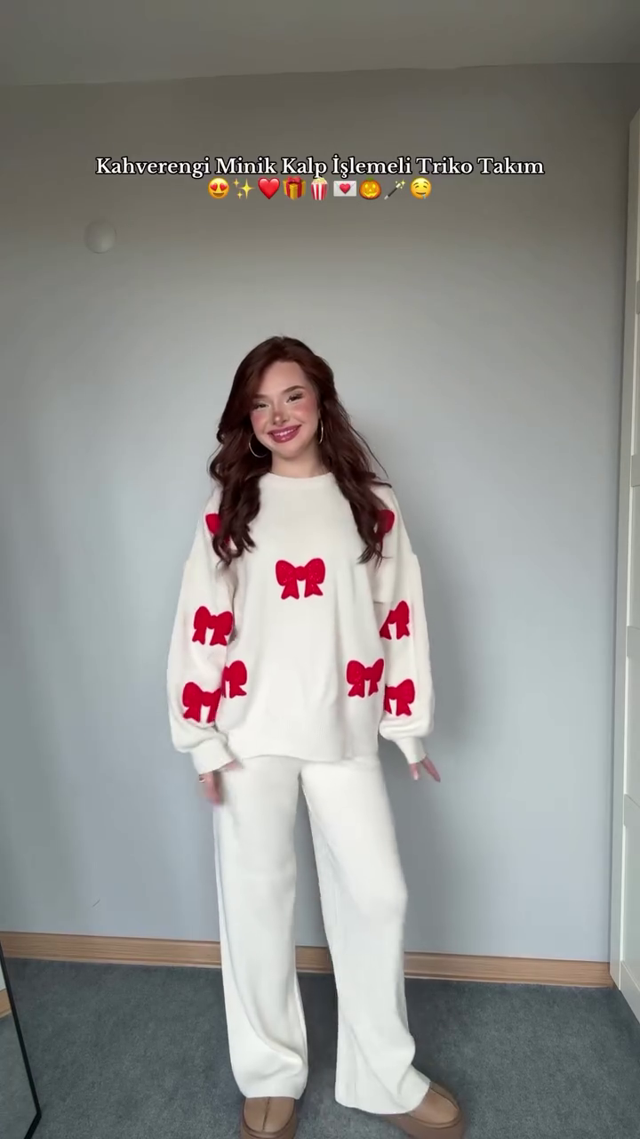 Cute Knit & Pajama Co-ord Sets 🩷 Available in Peach Print, Cream Bow & Grey Bow Variants