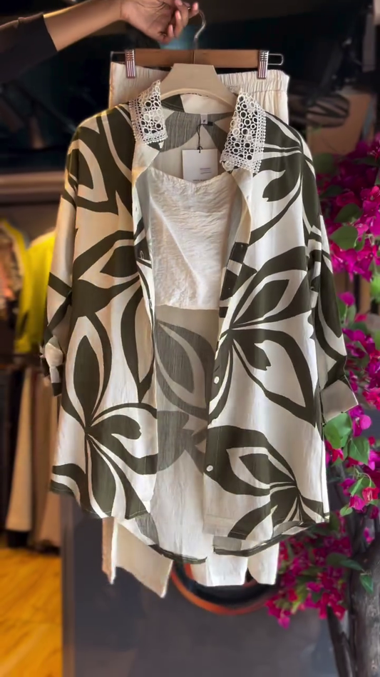 Leaf Lace Shirt & Cream Tapered Pants