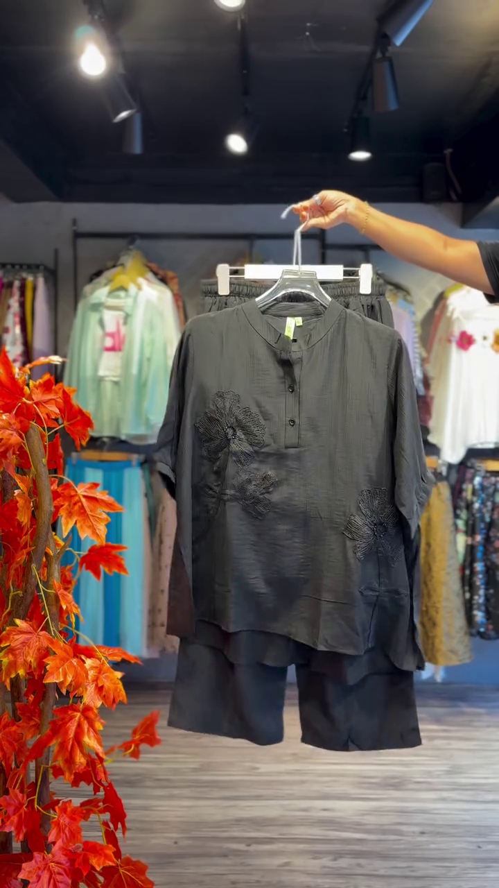 Mandarin Bloom Co-ord in Noir