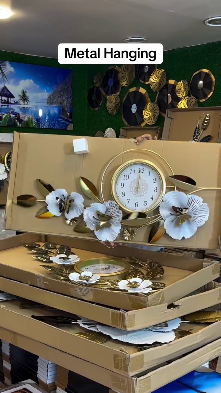 Luxury Handcrafted 3D Metal Wall Art Clock with Elegant Floral Motifs and Majestic Reindeer Accents