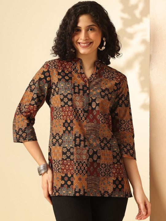 Ethnic Motifs Printed Straight Kurta