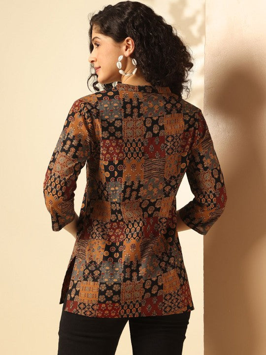 Ethnic Motifs Printed Straight Kurta