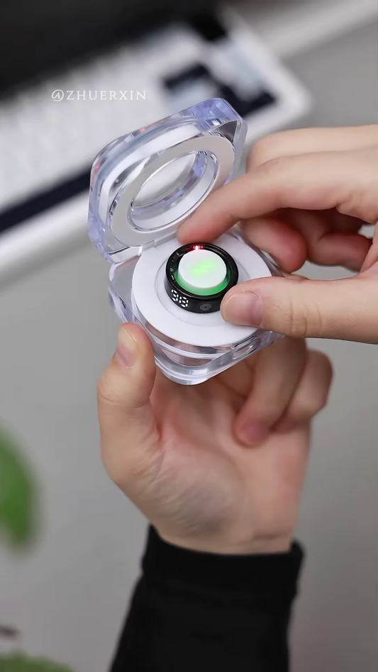 Ultra-Sleek Smart Digital Ring – Futuristic Wearable Tech with Integrated LED Time Display & Touch Controls