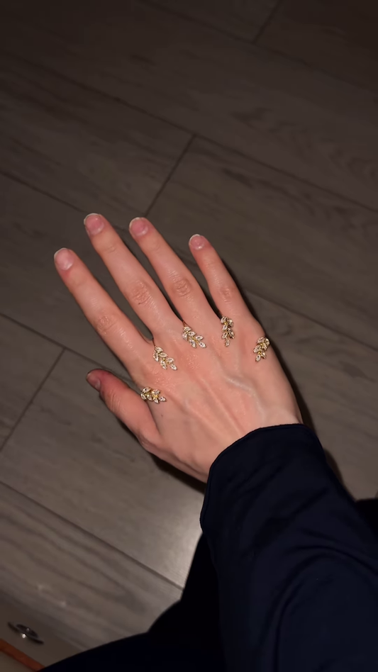 Delicate Gold-Toned Leaf Vine Knuckle Ring Set with Subtle Accents