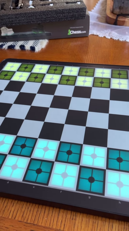 Smart Electronic Chess Board with AI & Touch Display