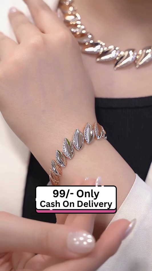 Stylish Dual-Tone Leaf Motif Bracelet & Necklace Set for Women – Elegant Party Wear Jewelry Combo