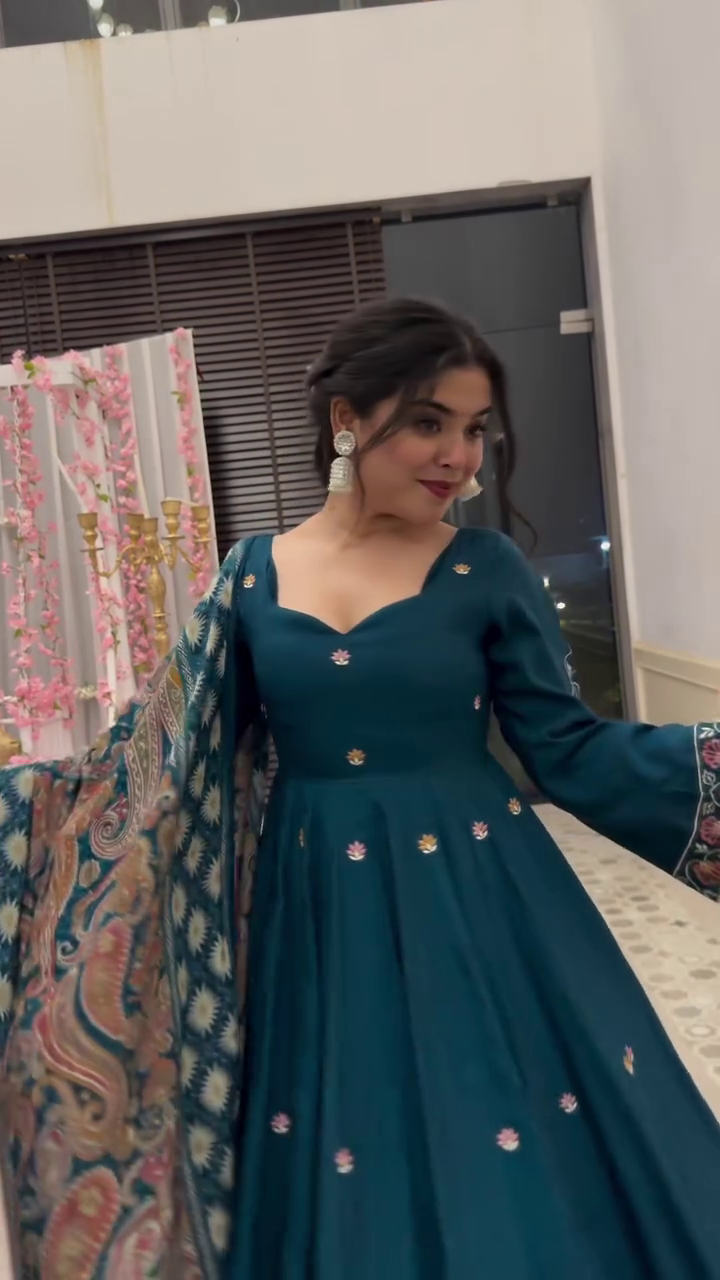 Green Skirt GGreenish Blue Chinon Silk with Embroidery Work Kurti seteorgette Bralette Raw Silk Cape Organza Set With Puff Sleeve (Copy)