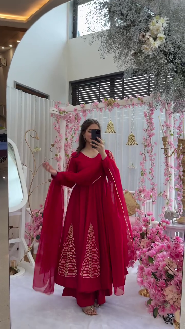 Kaashi bright suit set